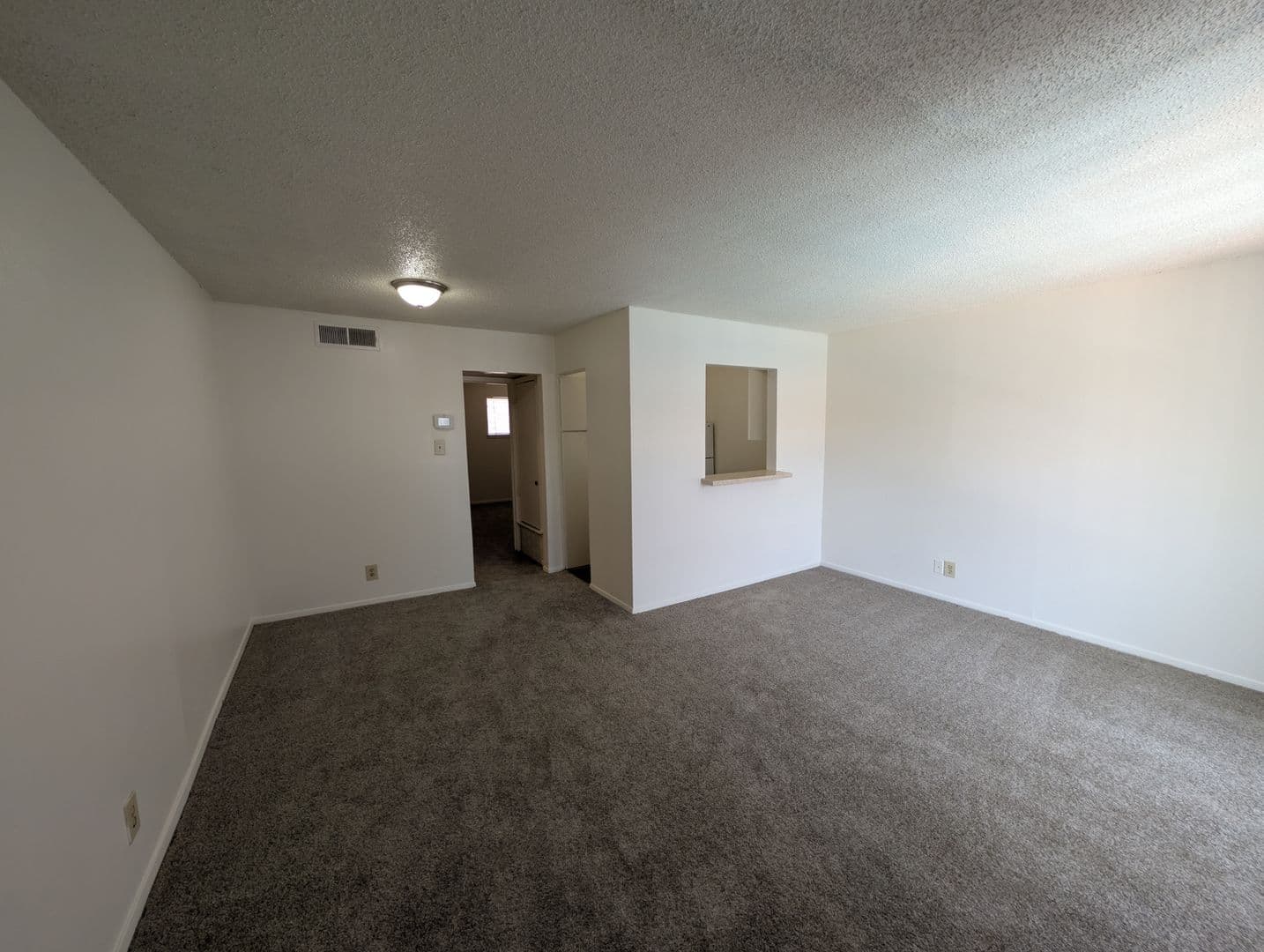 SAN ANTONIO Apartment: 3253 HILLCREST DR