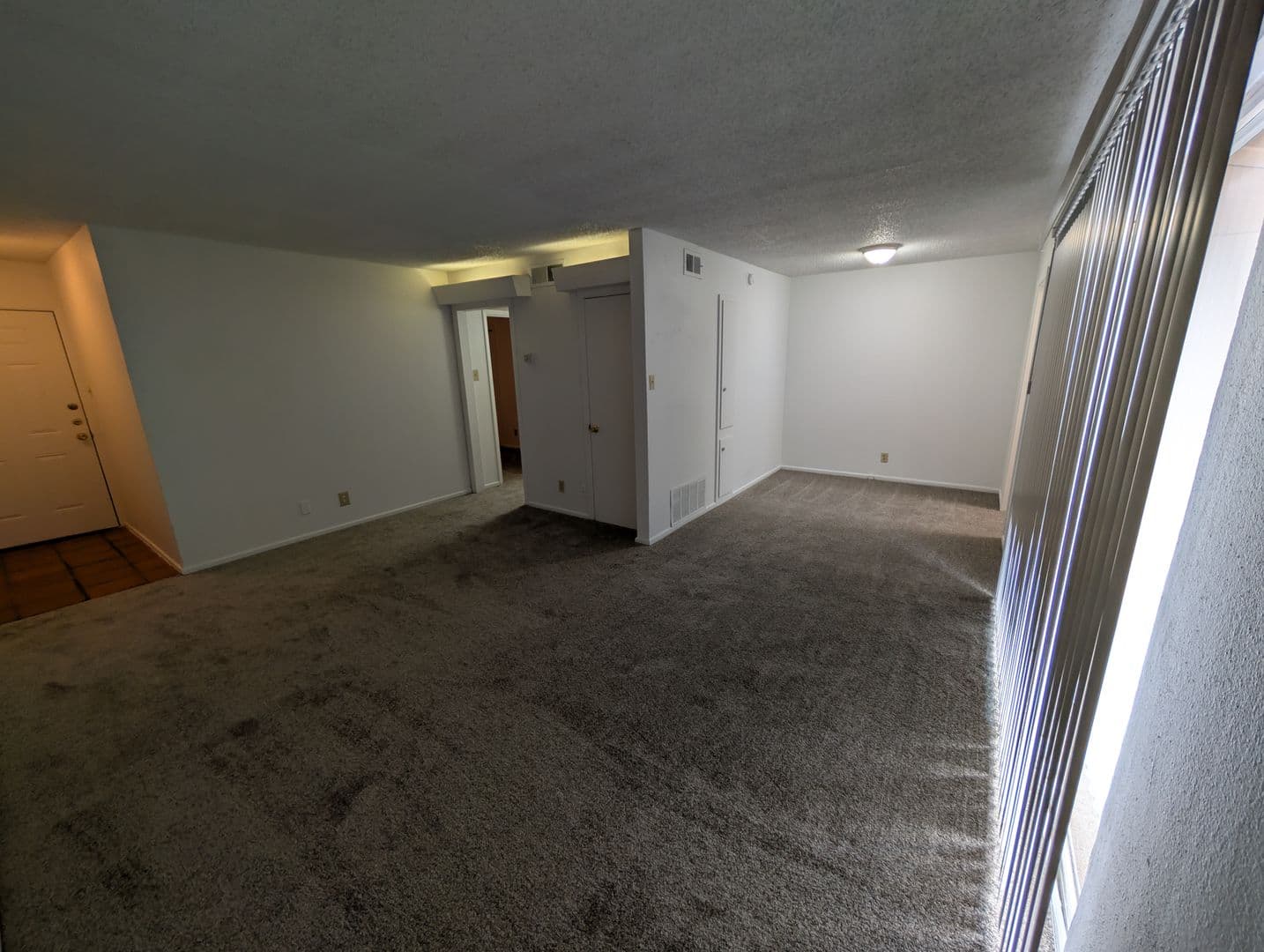SAN ANTONIO Apartment: 3253 HILLCREST DR