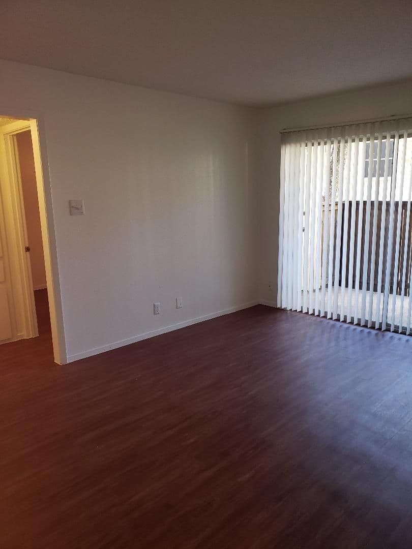 SAN ANTONIO Apartment: 7811 CHAMBERS RD