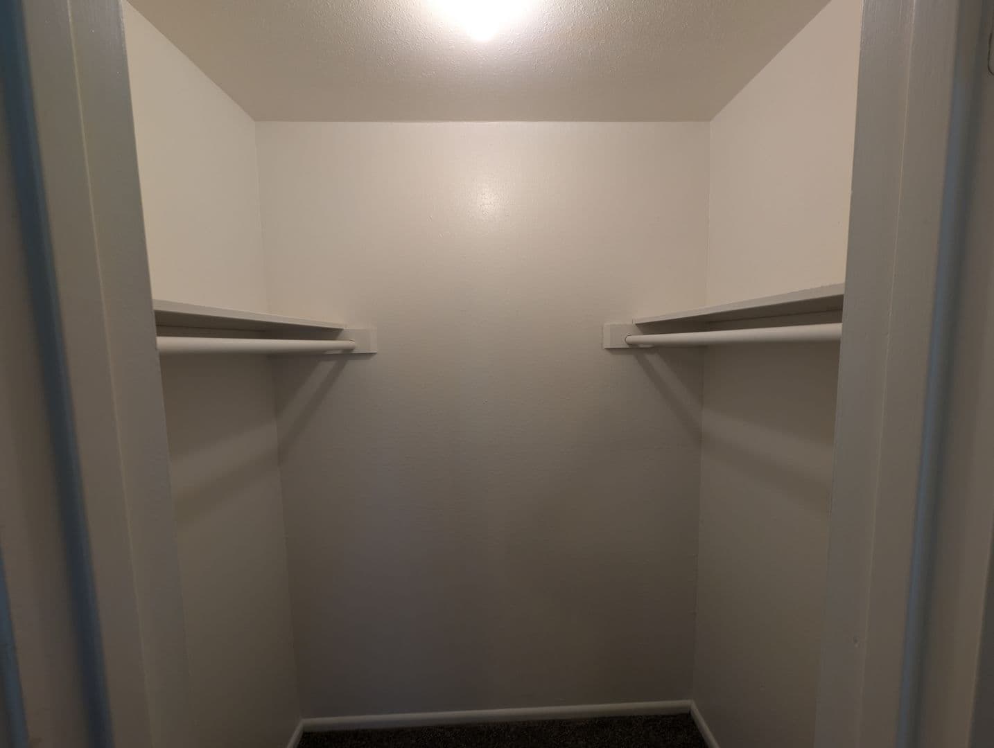 SAN ANTONIO Apartment: 3253 HILLCREST DR