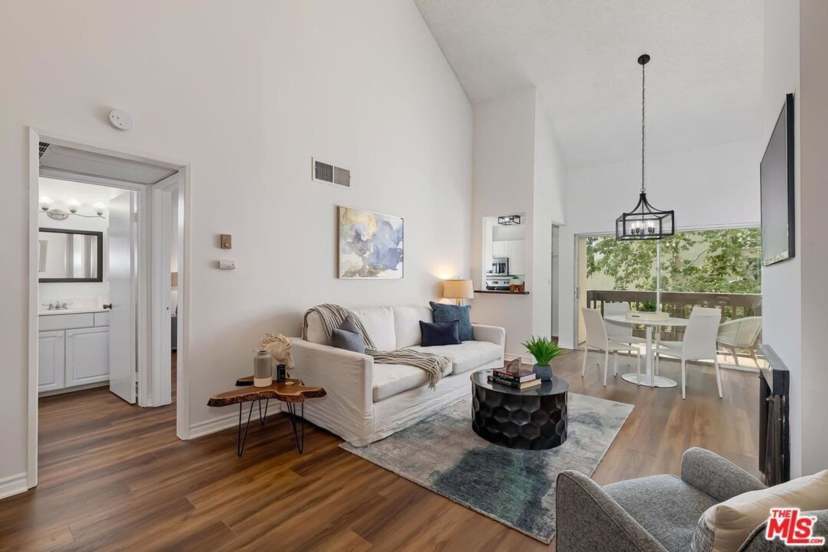 Culver City Condo: 6306 Summertime Lane
