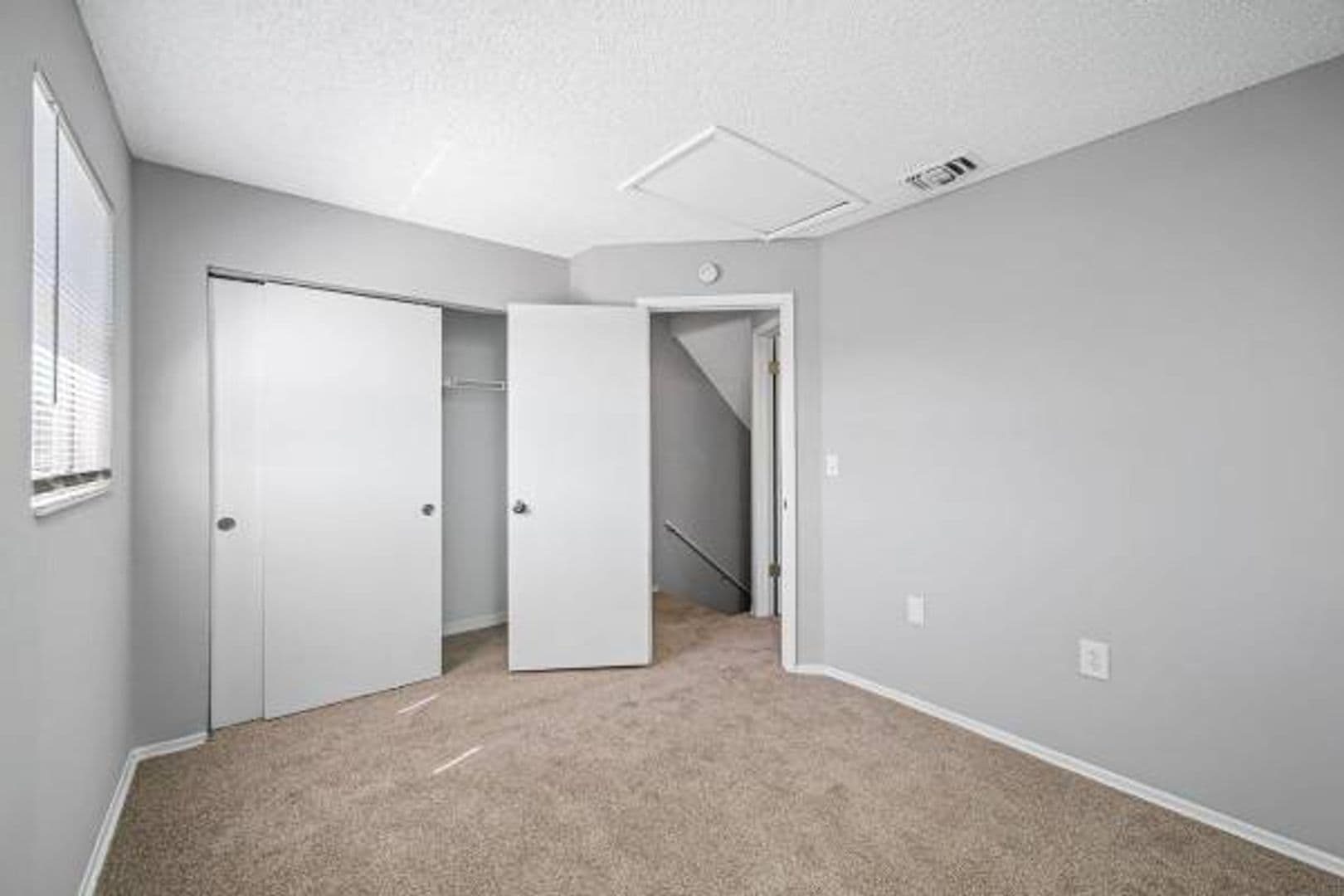 Port Richey Apartment: 8540 Robilina Rd