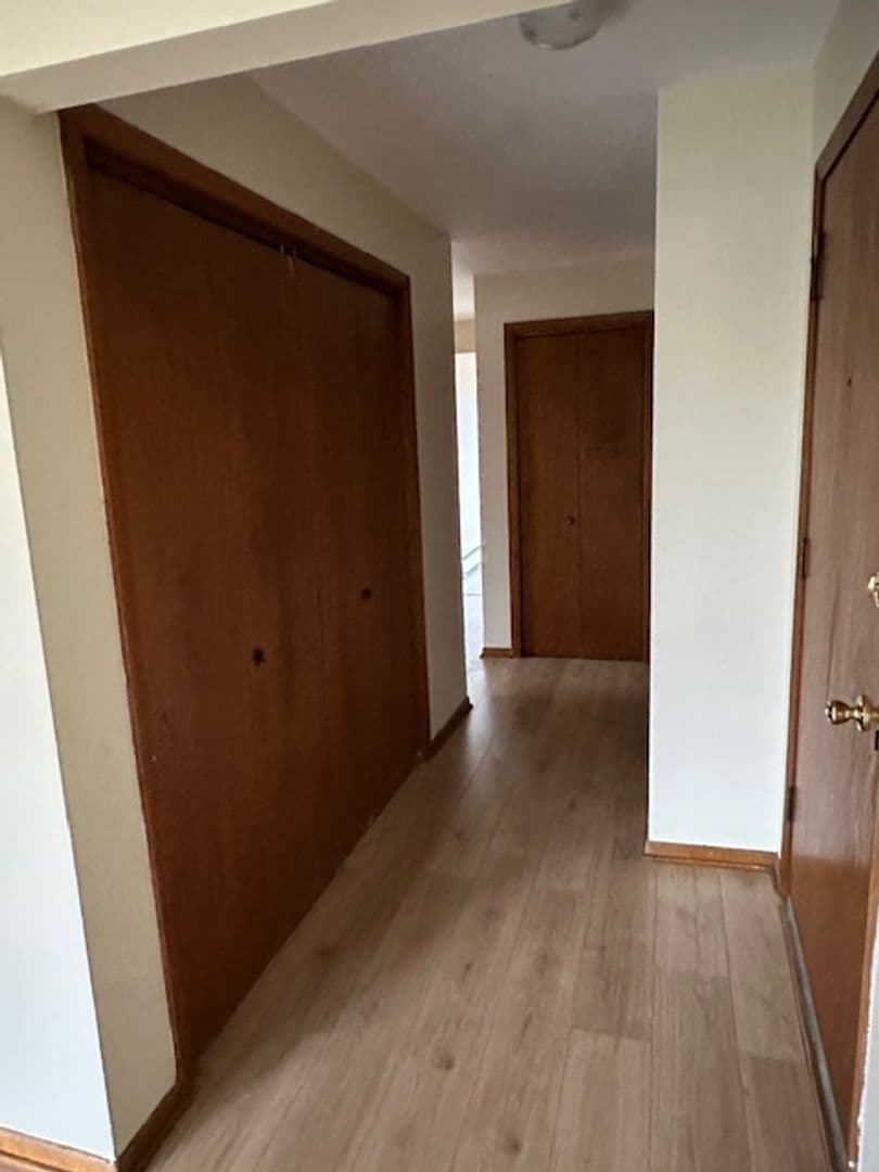 Brookfield Apartment: 4509 Forest Avenue