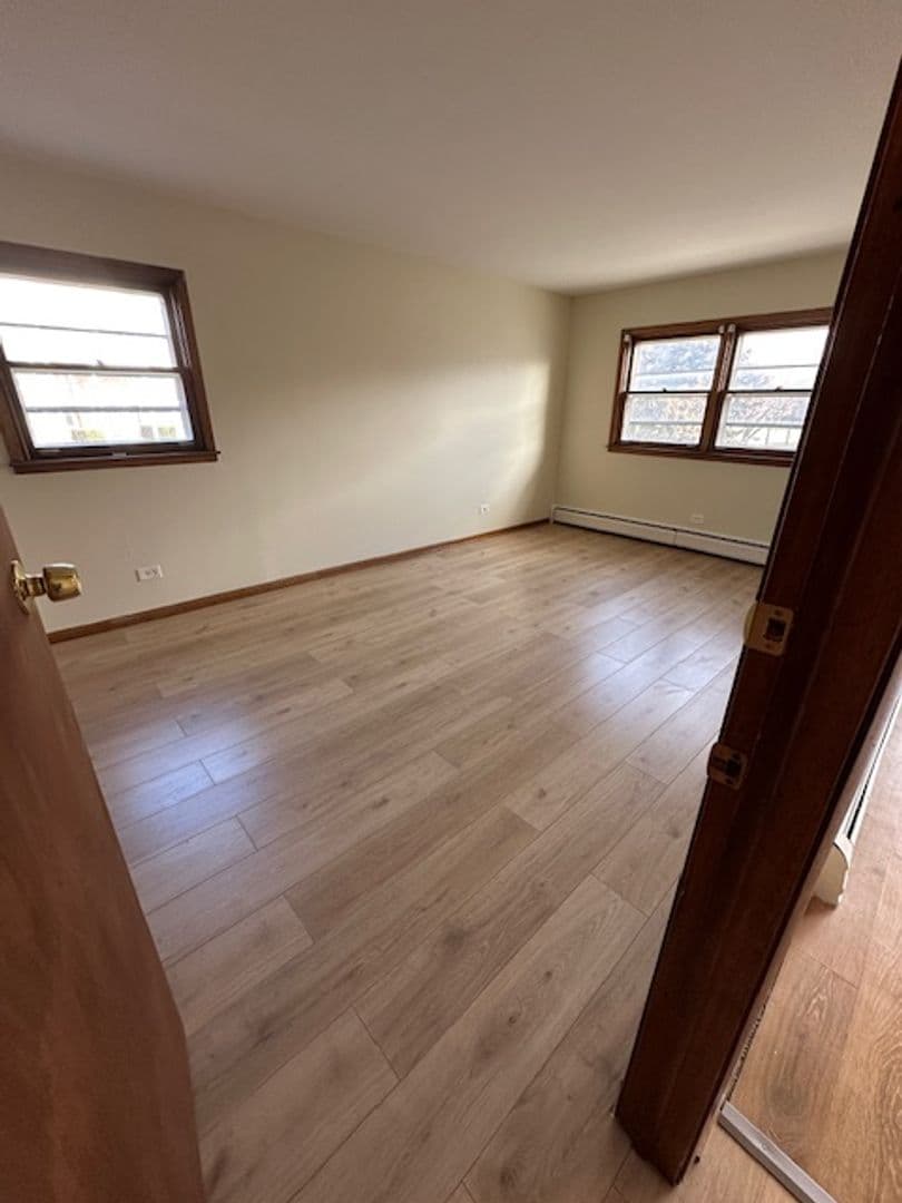 Brookfield Apartment: 4509 Forest Avenue