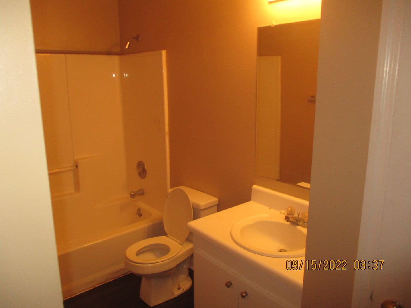 Albany House: 2507 B Cardinal St