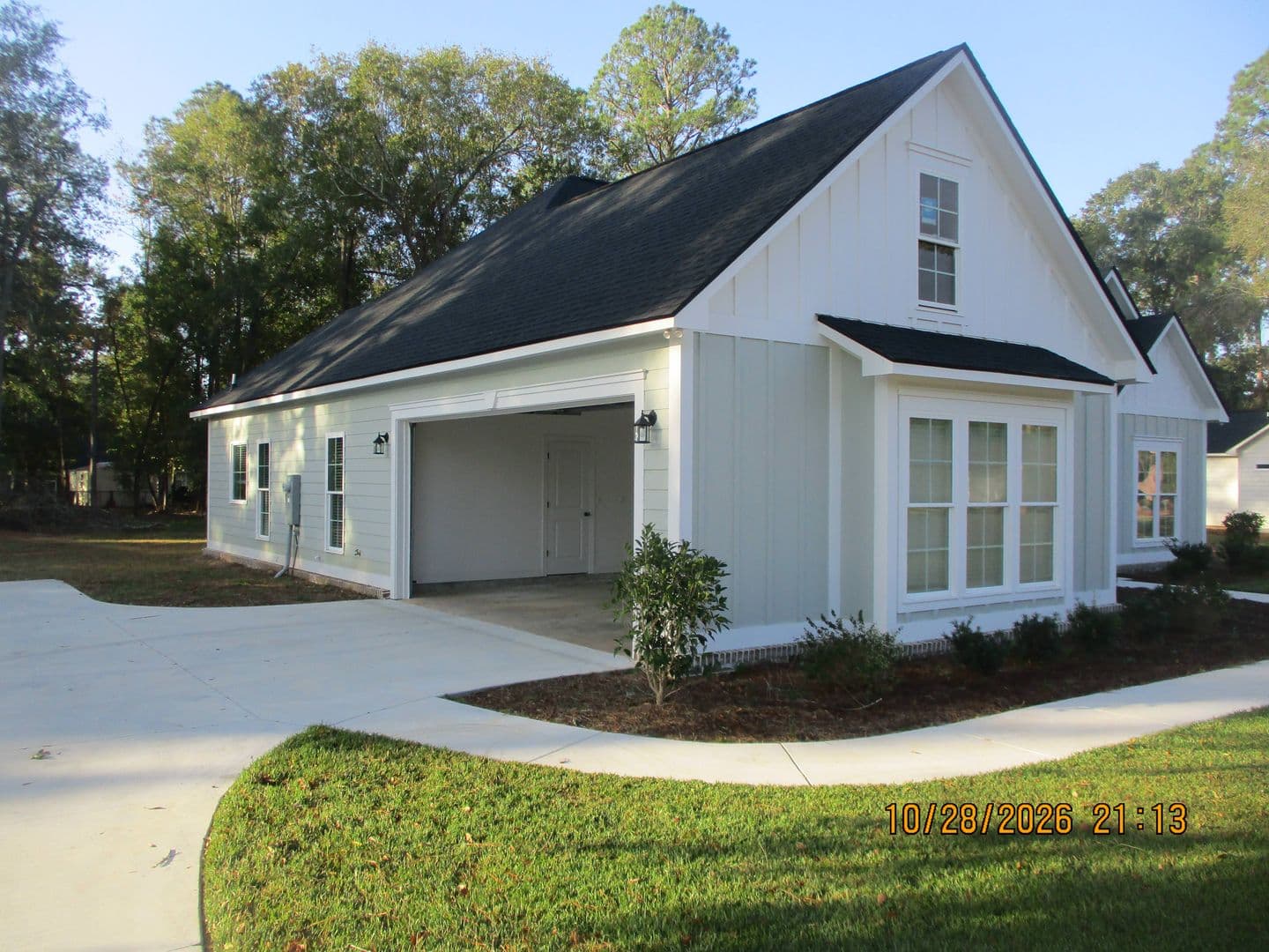 Leesburg House: 109 Tybee Lane