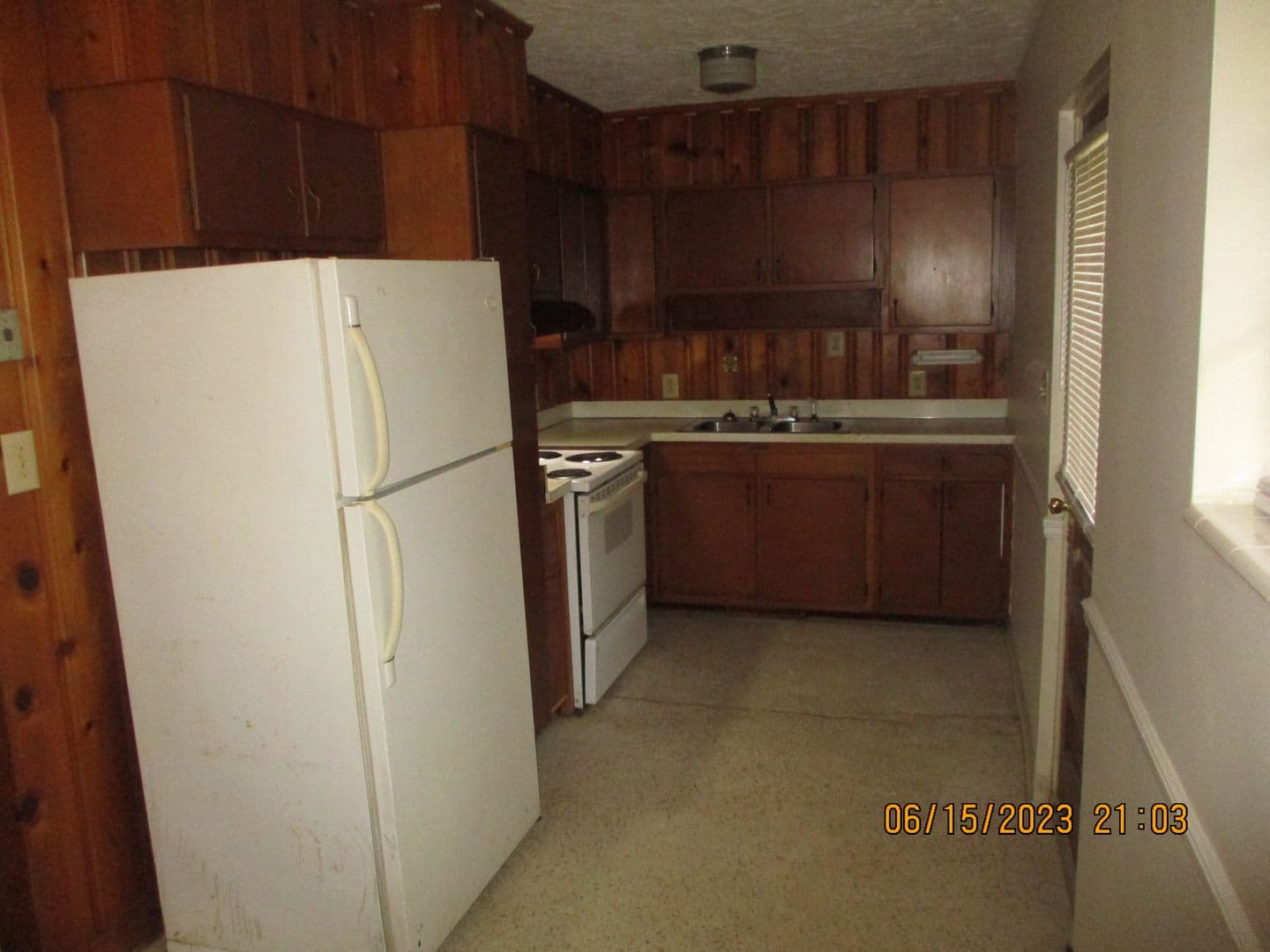Albany House: 1519 #11 Palmyra Rd.
