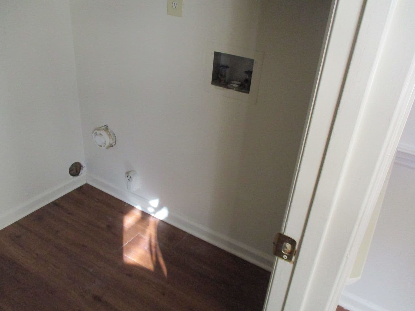 Albany House: 2311 A Jim Stokes Ct