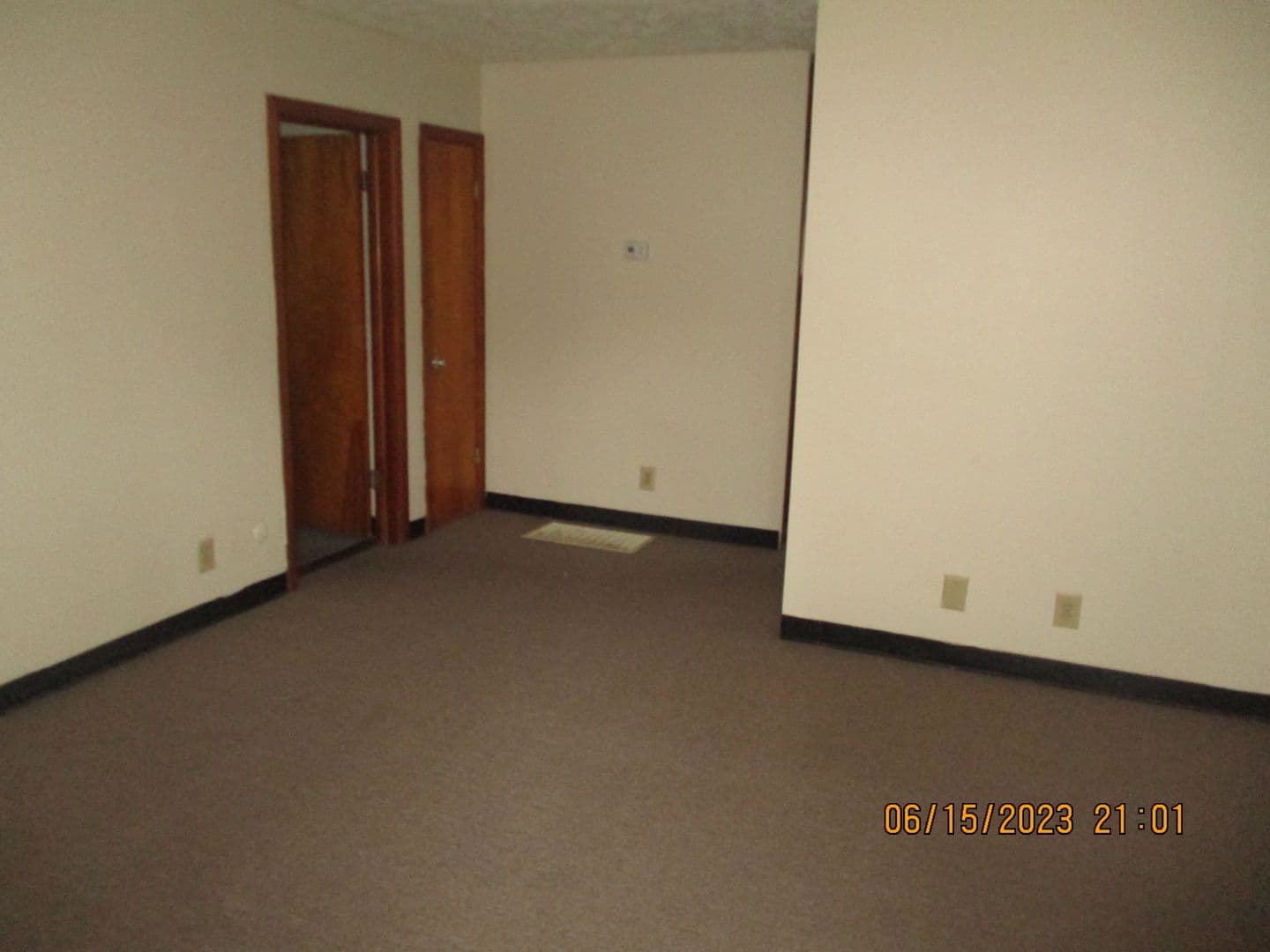 Albany House: 1519 #11 Palmyra Rd.