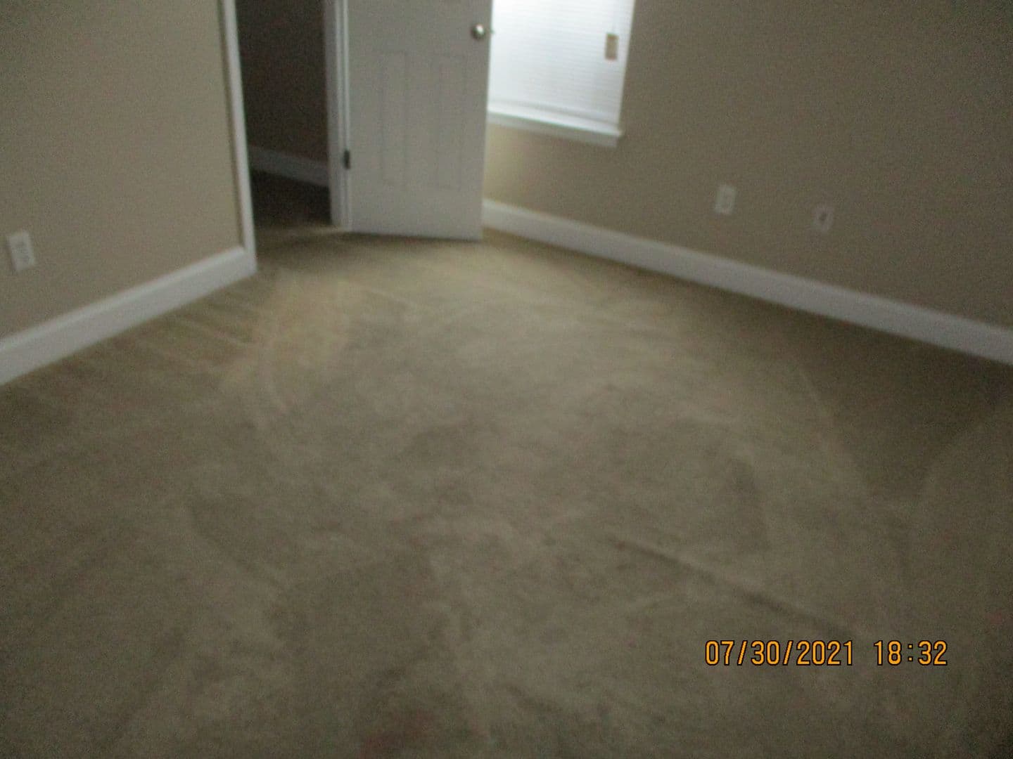 Leesburg House: 117 Laurelwood Ct.