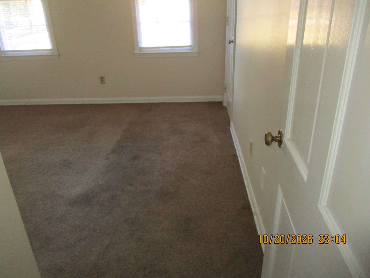 Albany House: 1408-A N. Davis St.