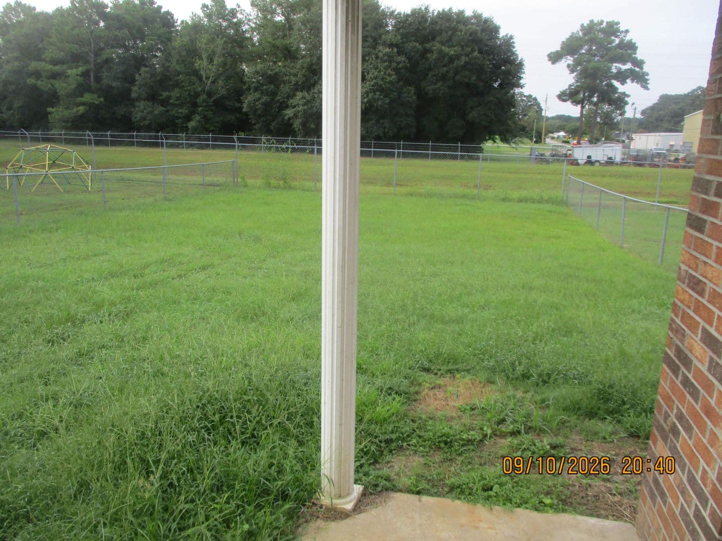 Leesburg House: 114-A Augusta Ct