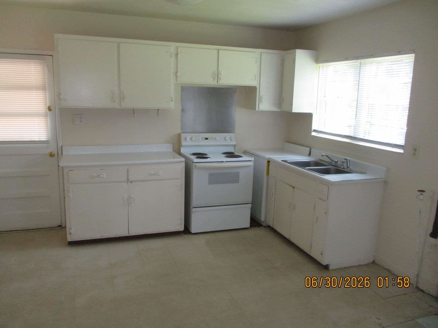 Albany House: 2502 Belmont Ave.