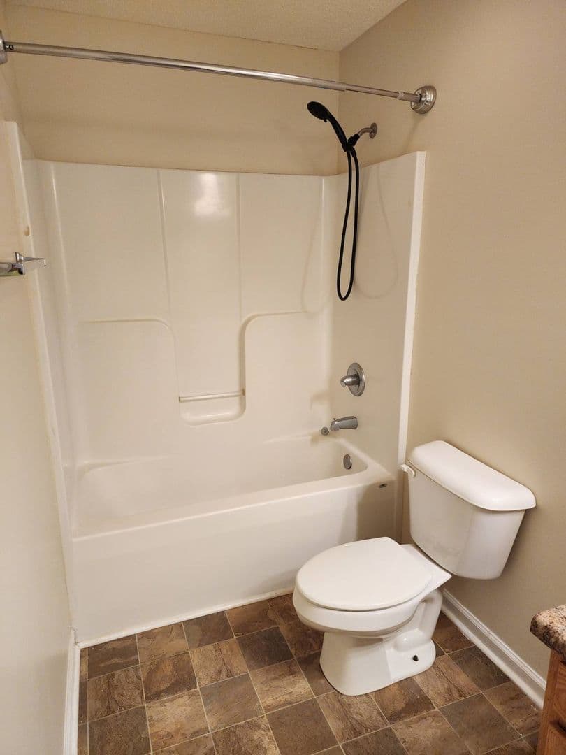 Albany Apartment: 2652 Erica Ct