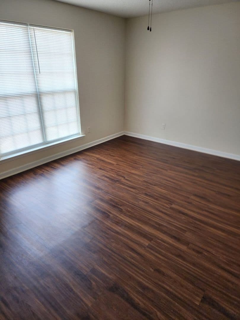 Albany Apartment: 2652 Erica Ct
