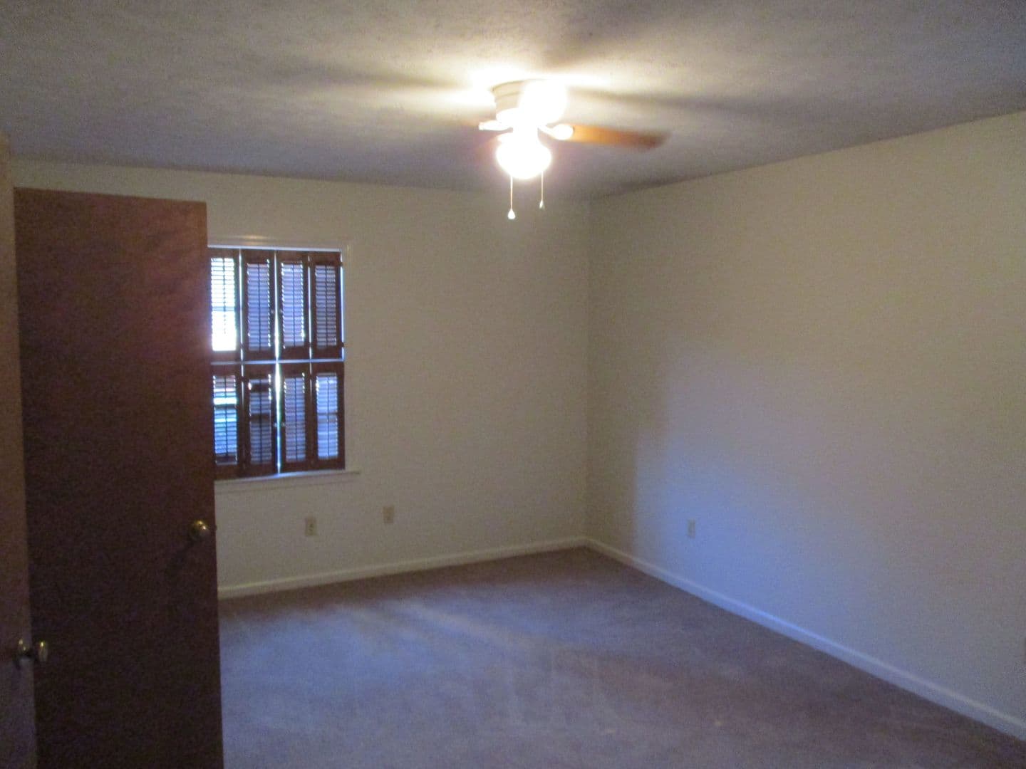 Albany House: 2311 A Jim Stokes Ct