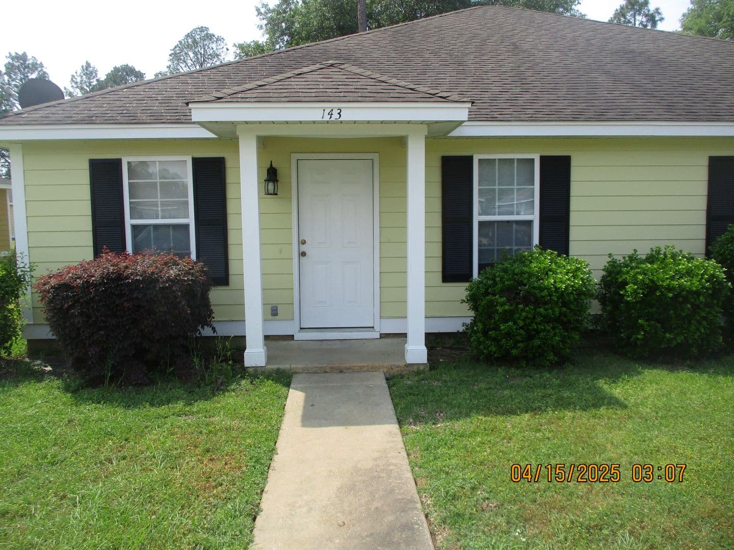 Albany House: 143 Westcott Ln.