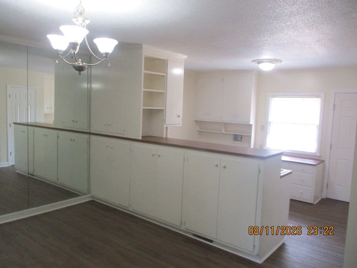 Albany House: 2602-A Pointe North Blvd.