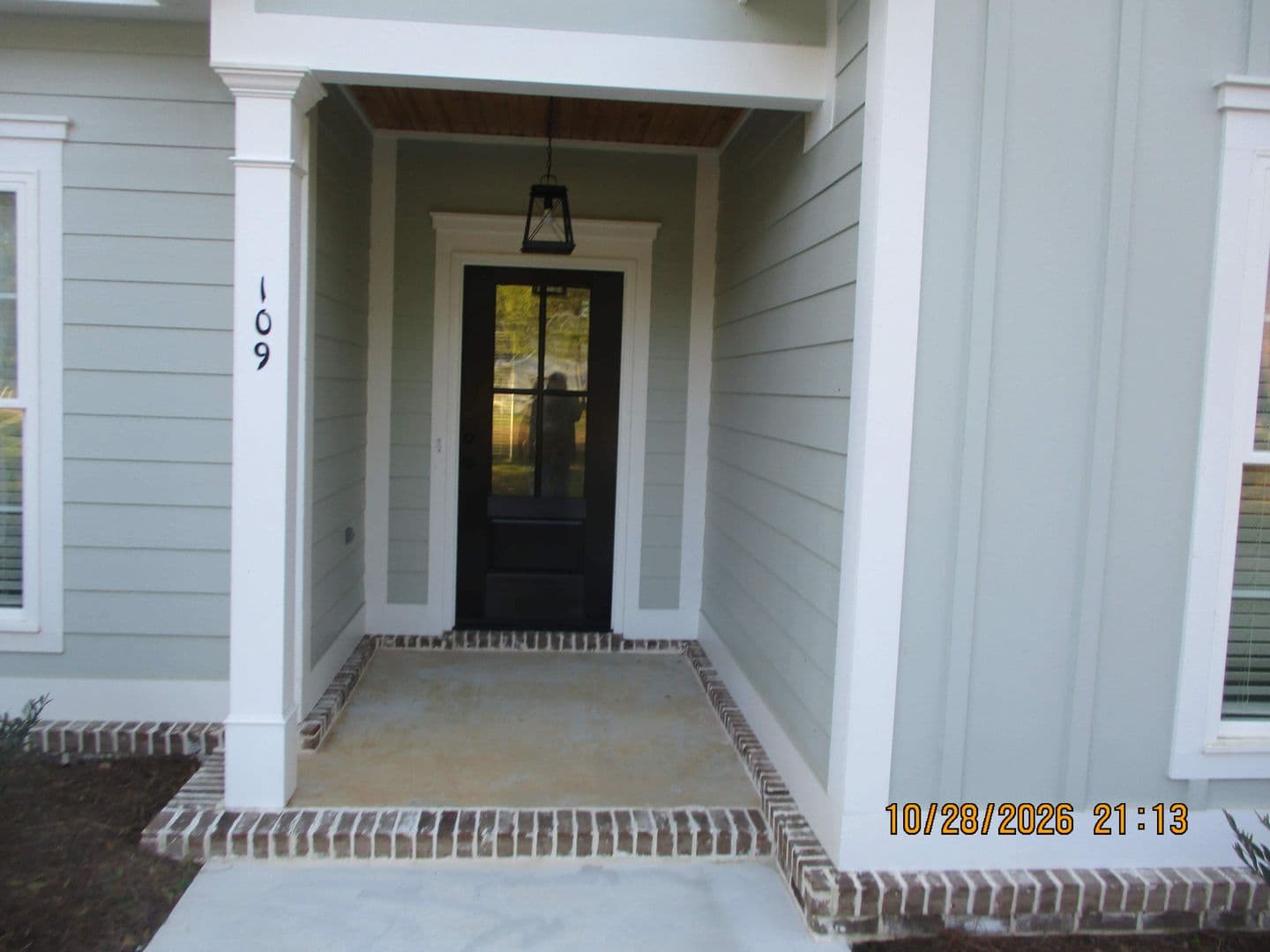 Leesburg House: 109 Tybee Lane