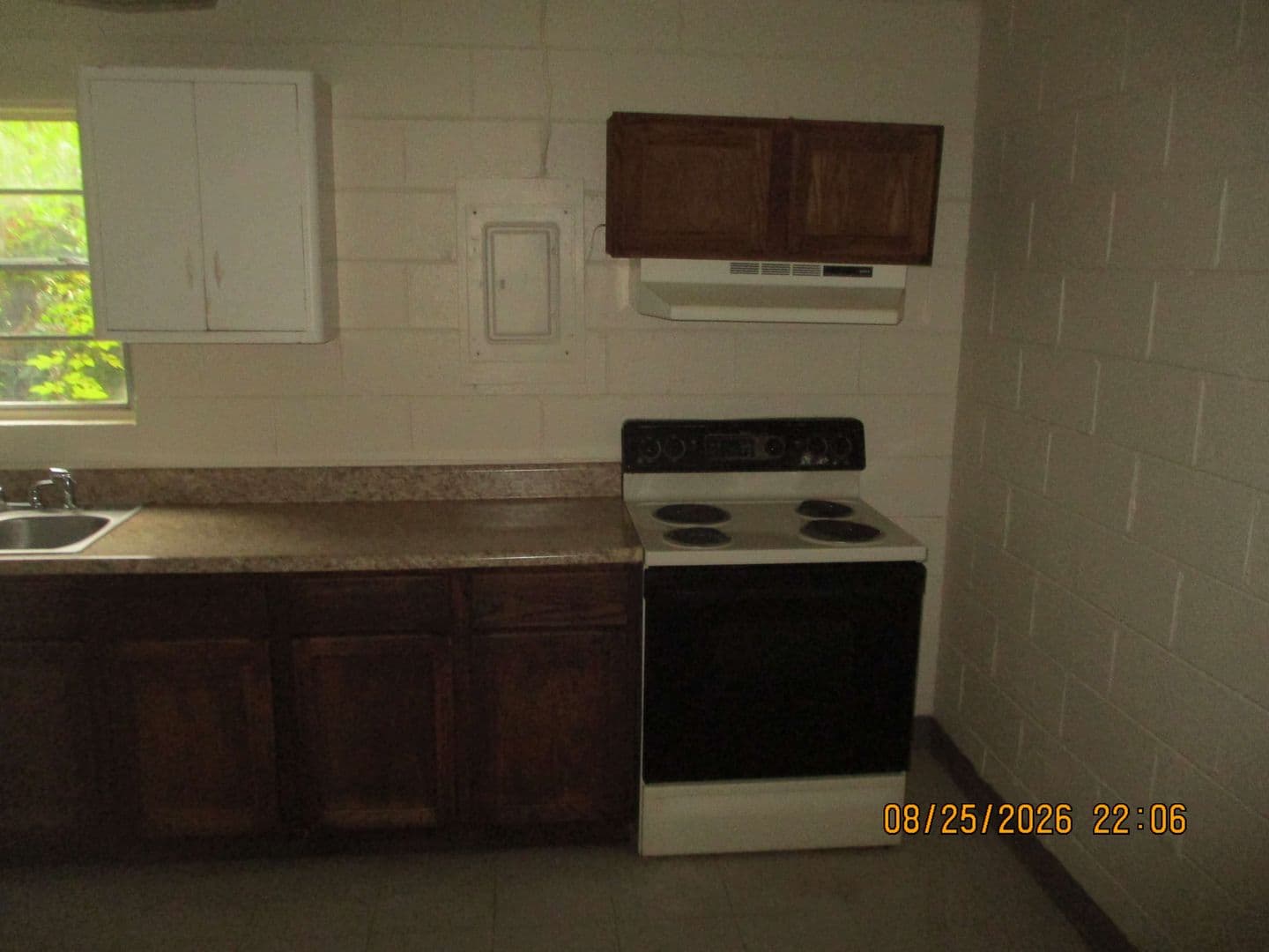 Albany House: 806 Dorsett Ave.