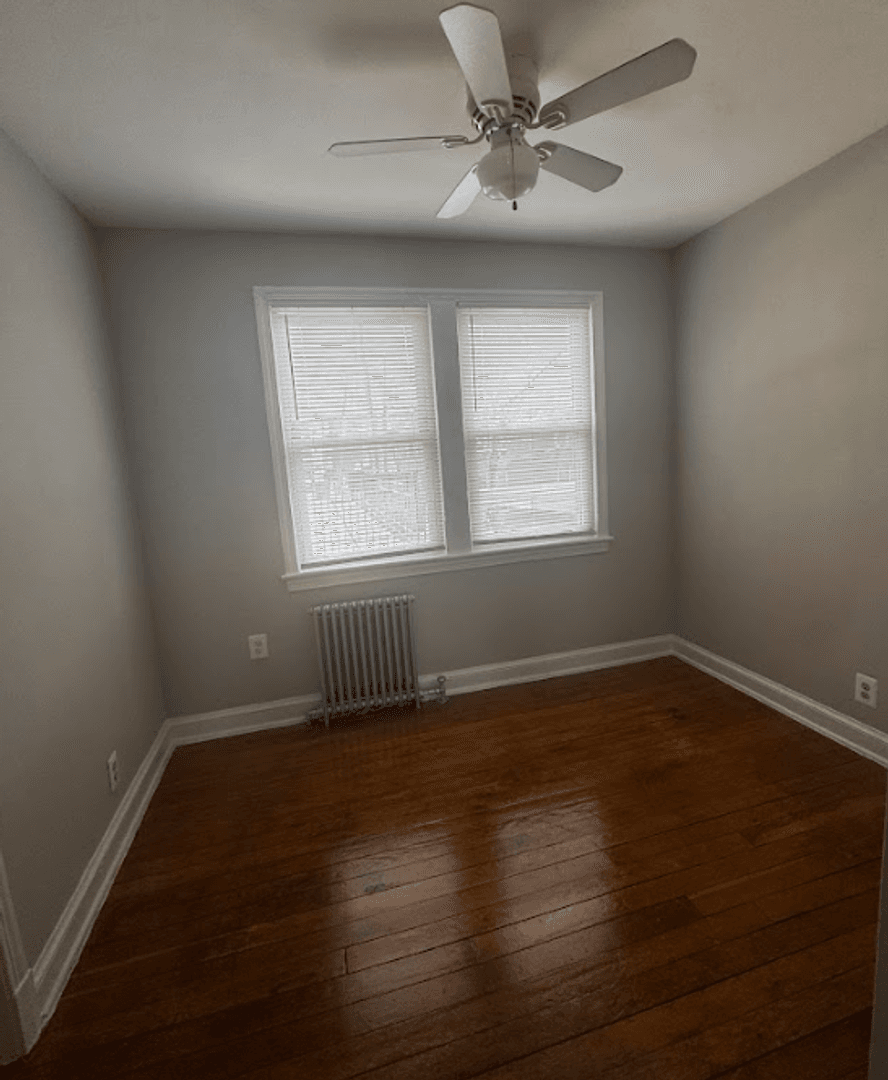 WASHINGTON Apartment: 3507 MINNESOTA AVE SE