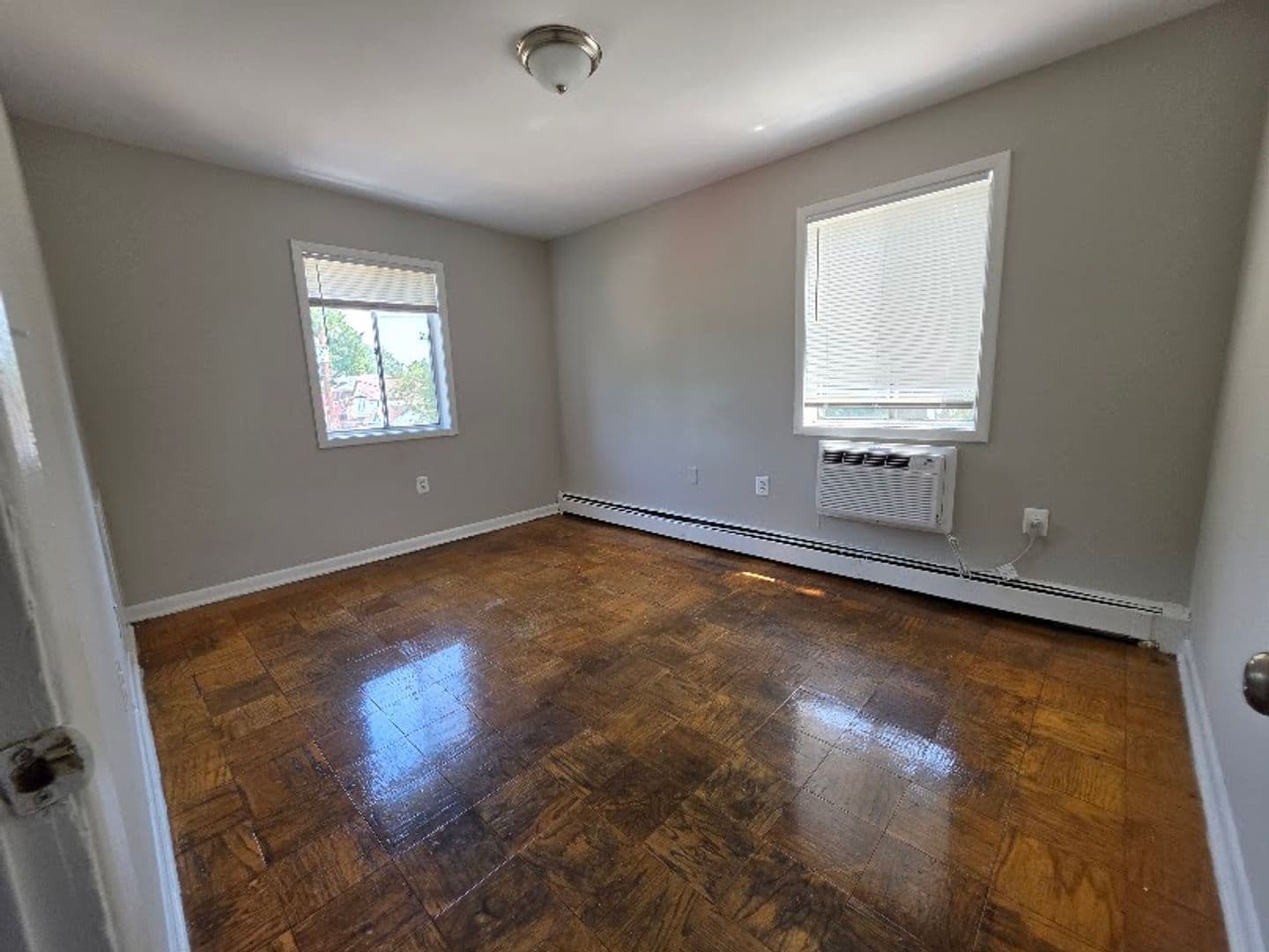 WASHINGTON Apartment: 4340 SHERIFF RD NE