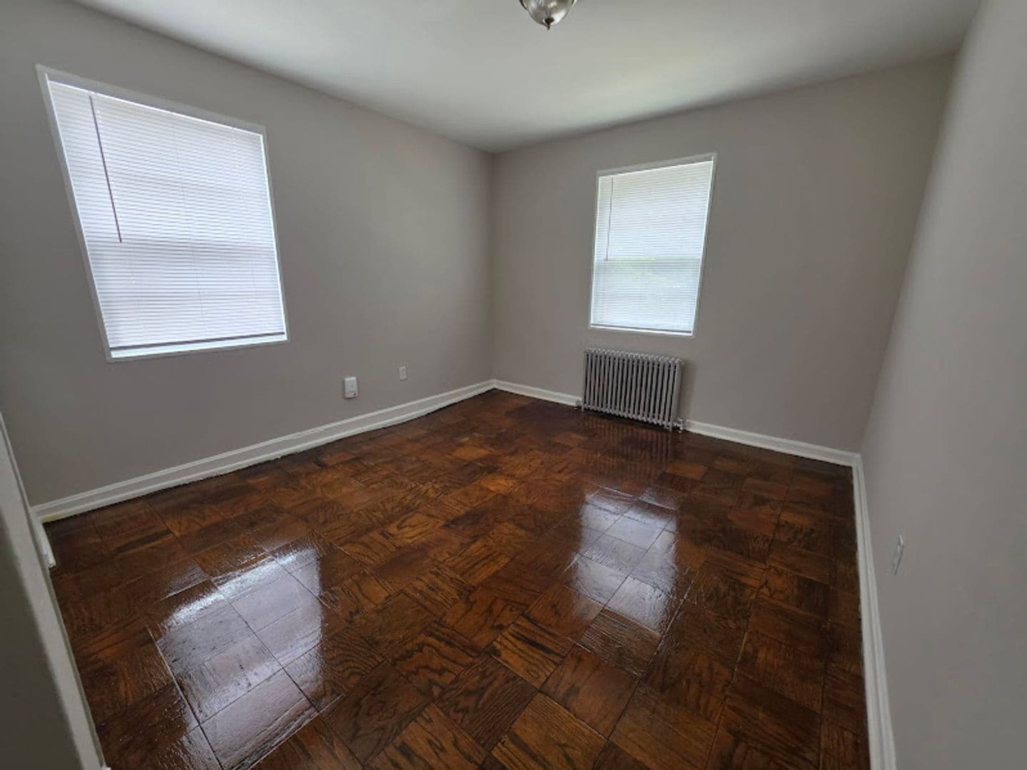 WASHINGTON Apartment: 3393 BLAINE ST NE