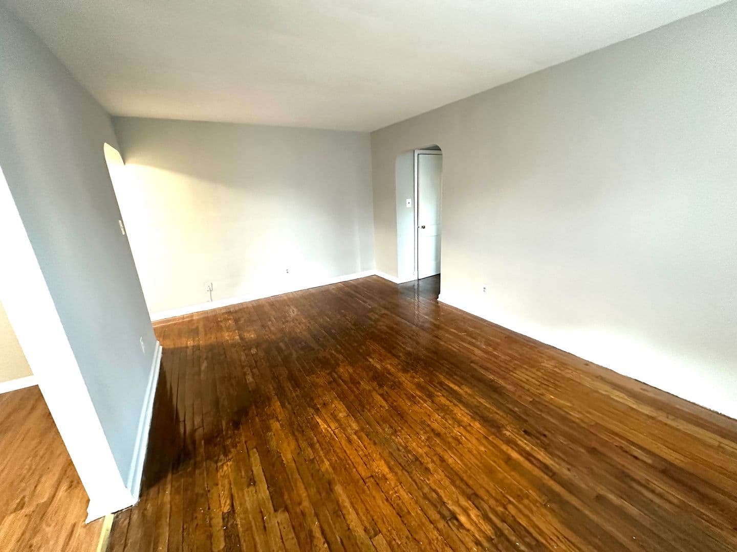 WASHINGTON Apartment: 1000 OTIS ST NE