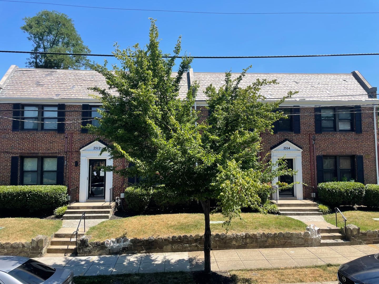 WASHINGTON Apartment: 2514 N ST SE