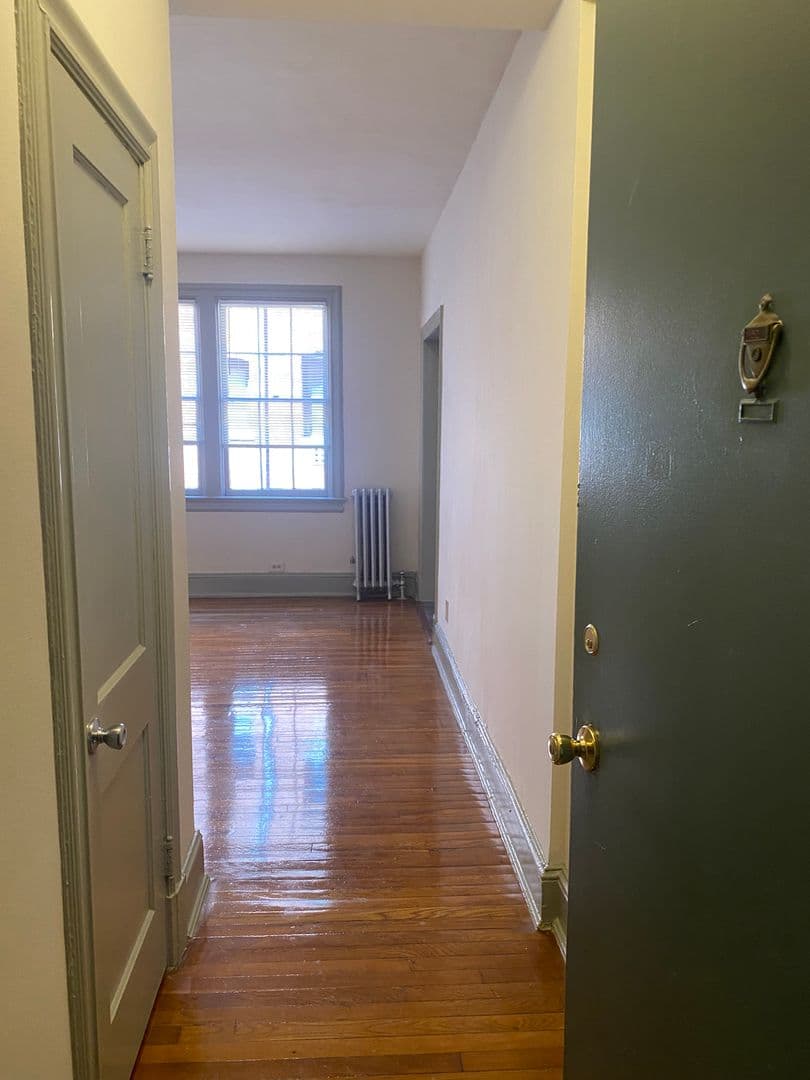 WASHINGTON Apartment: 3217 CONNECTICUT AVE NW