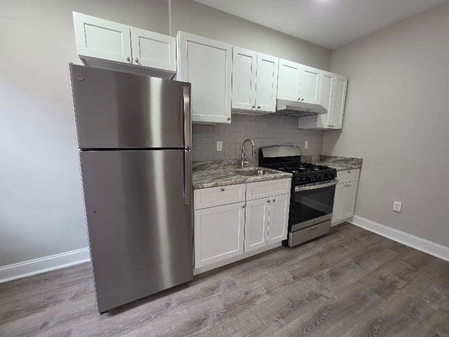 WASHINGTON Apartment: 1466 COLUMBIA RD NW