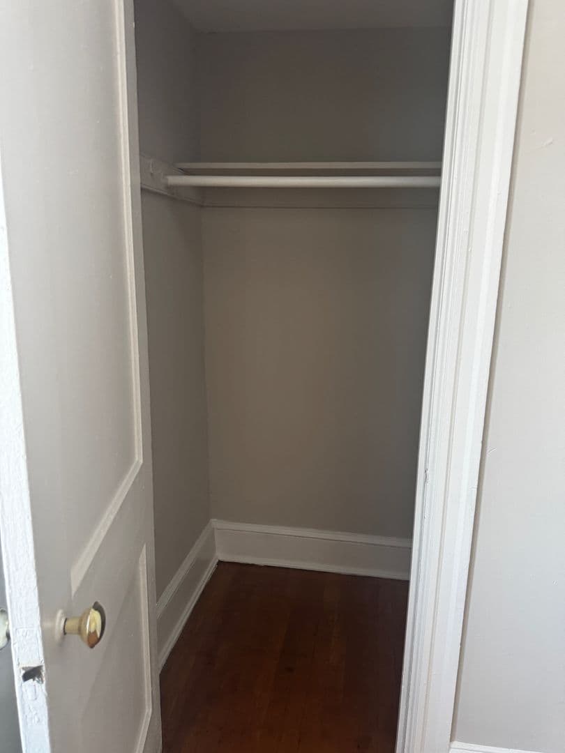 WASHINGTON Apartment: 3100 WARDER ST NW