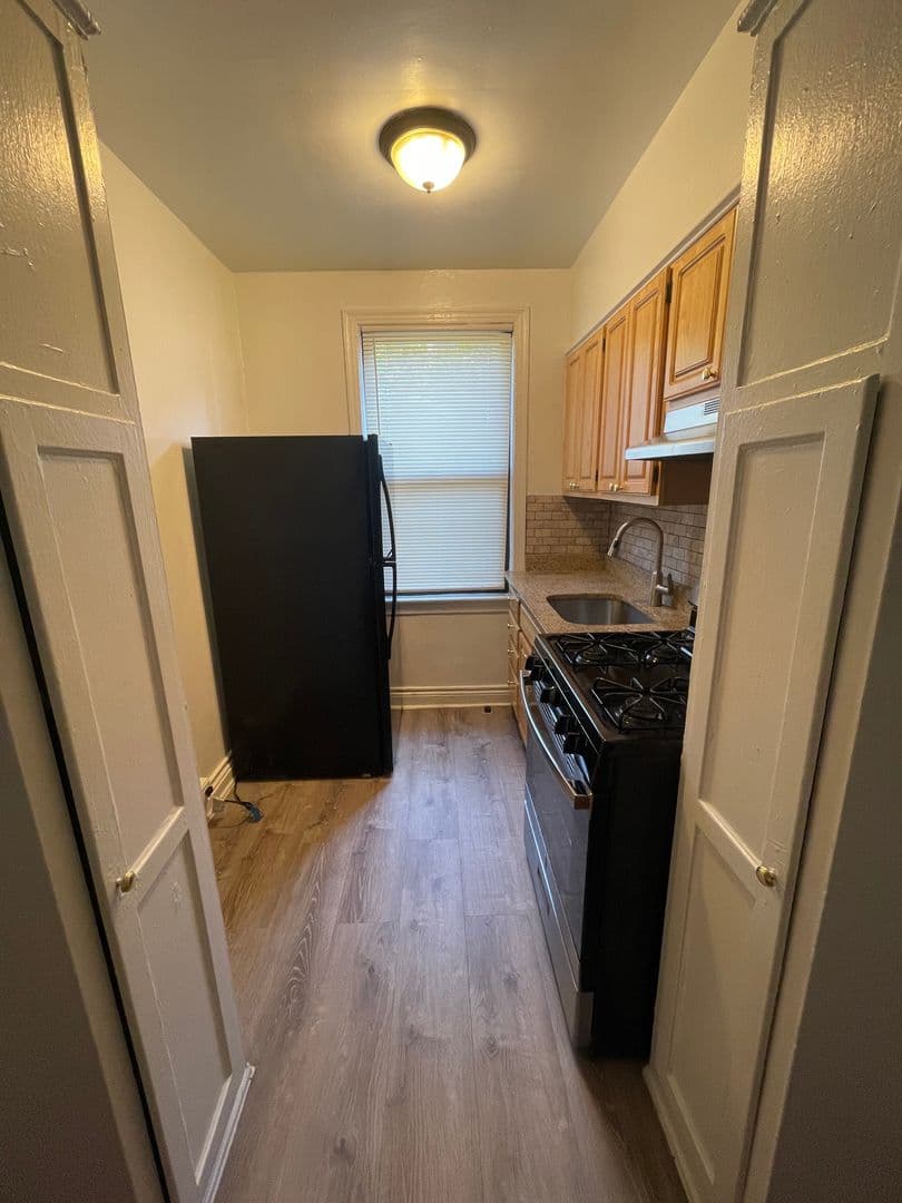 WASHINGTON Apartment: 5740 COLORADO AVE NW