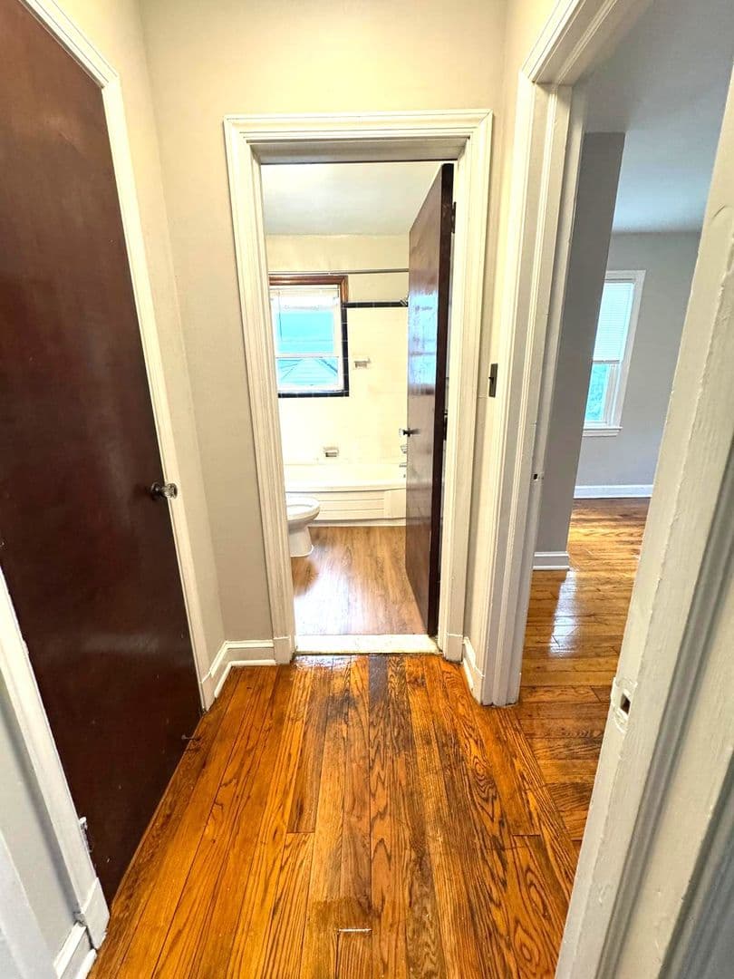 WASHINGTON Apartment: 1000 PERRY ST NE