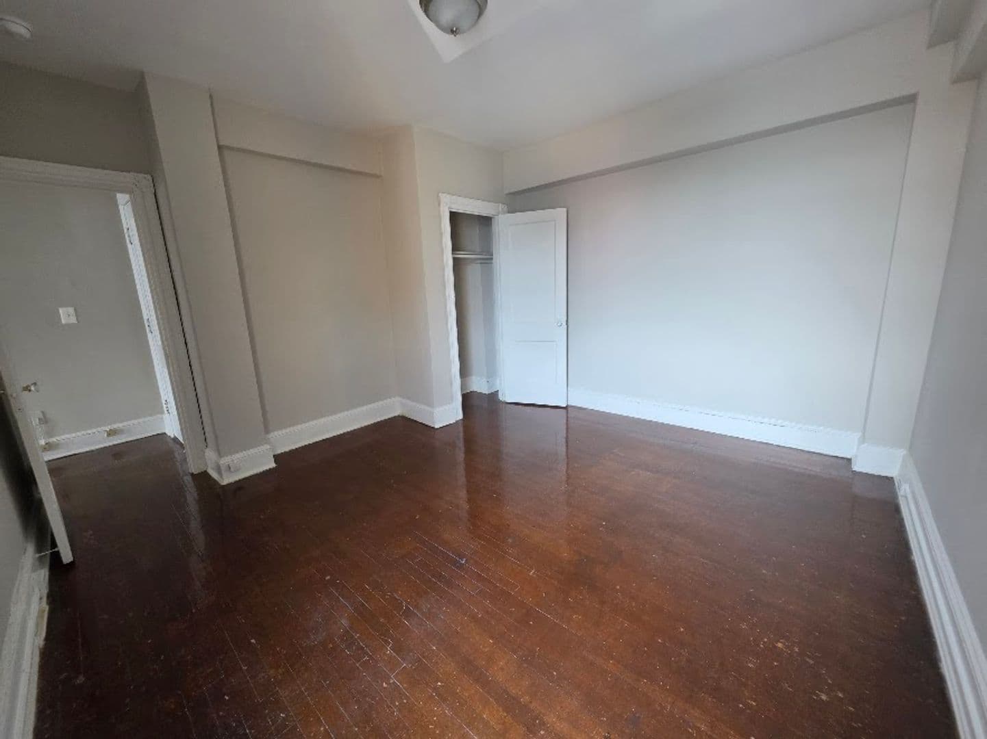 WASHINGTON Apartment: 3100 WARDER ST NW