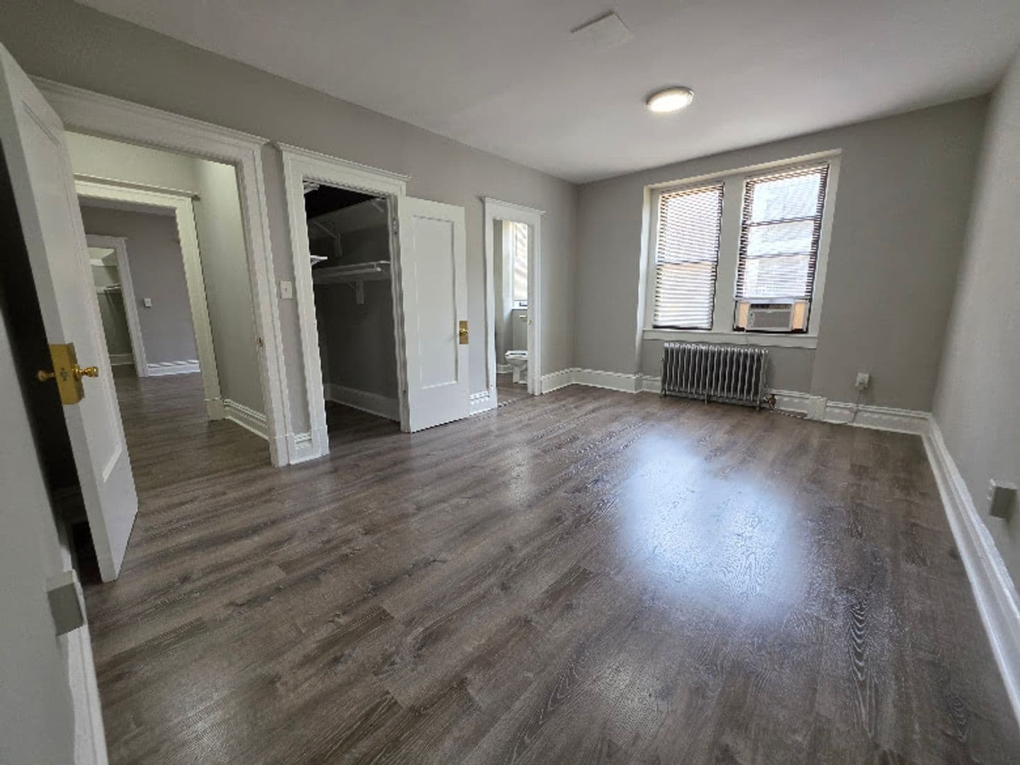 WASHINGTON Apartment: 1439 T ST NW