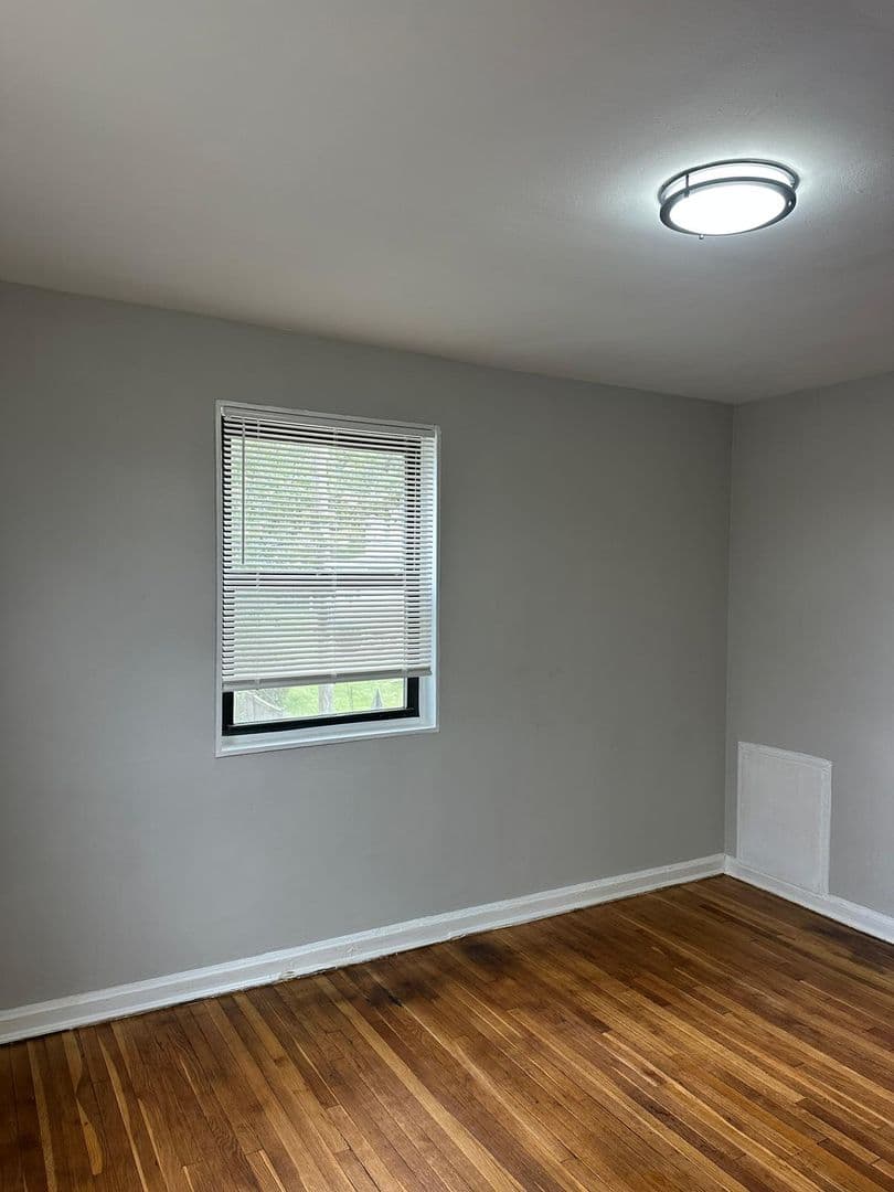 WASHINGTON Apartment: 4639 HUNT PL NE