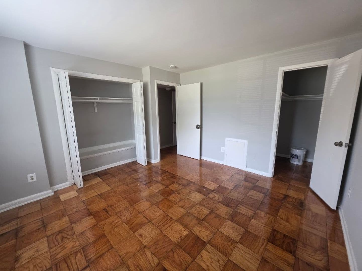 WASHINGTON Apartment: 5055 MEADE ST NE