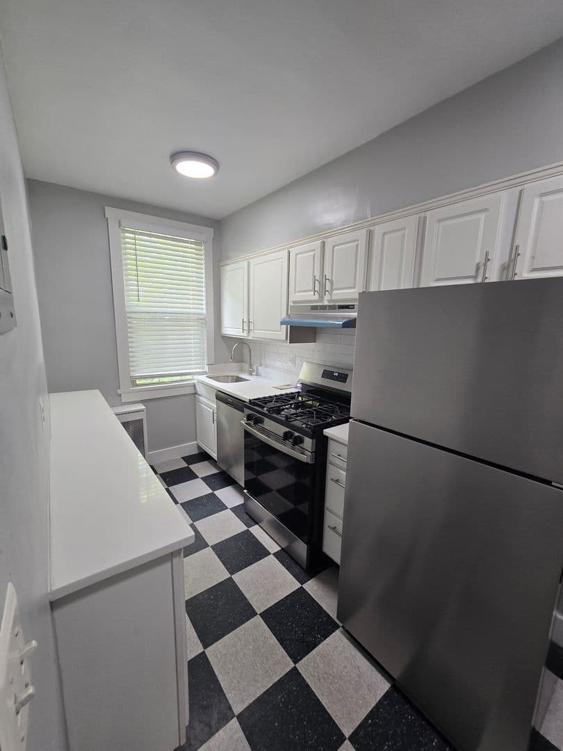 Washington Apartment: 4021 Benton St., NW