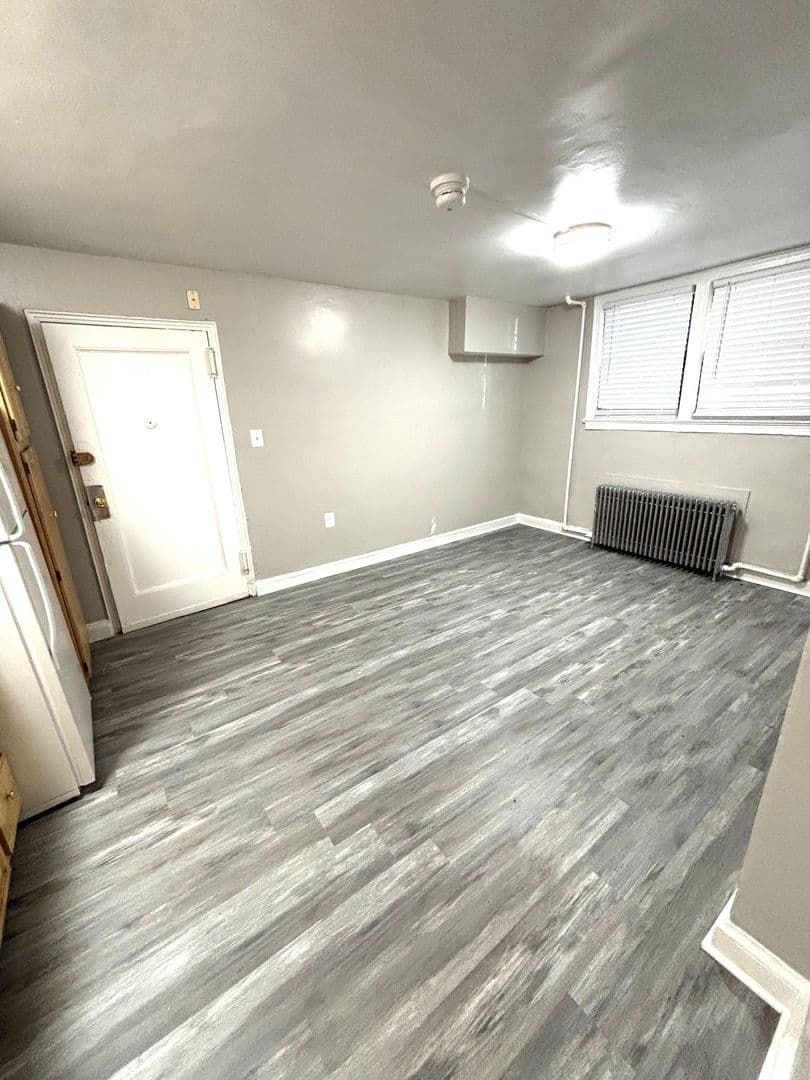 WASHINGTON Apartment: 1266 MORSE ST NE