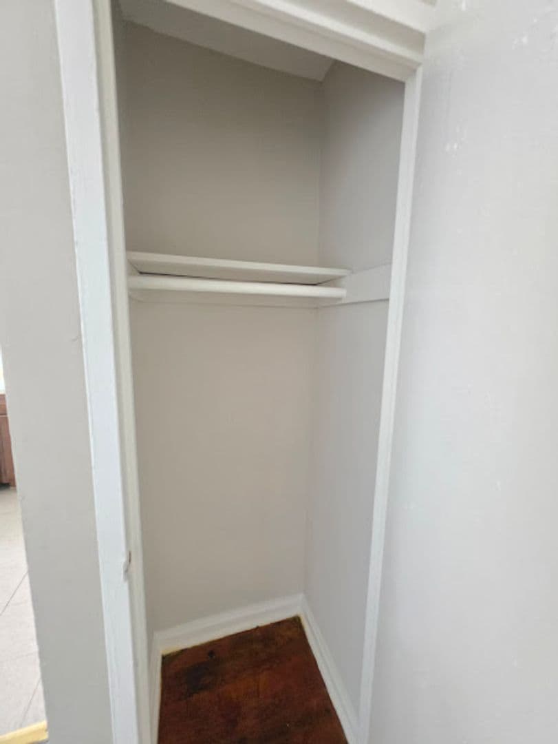 WASHINGTON Apartment: 214 KENILWORTH AVE NE