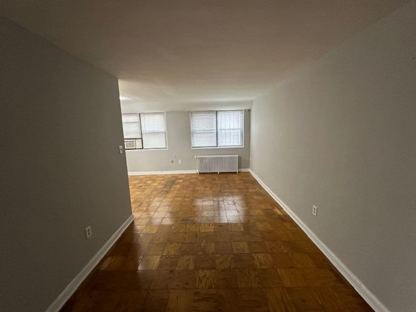 WASHINGTON Apartment: 1835 CENTRAL PL NE
