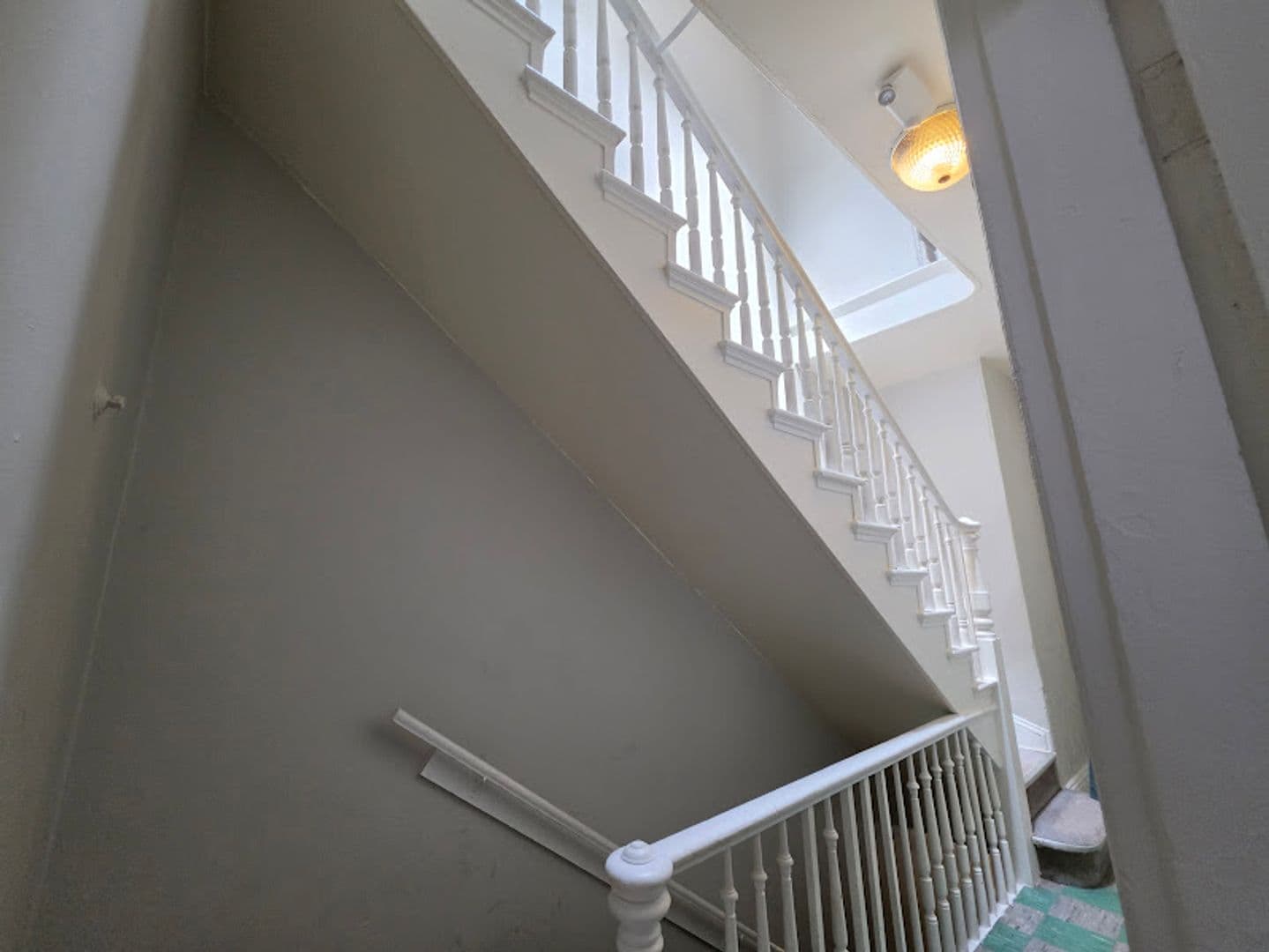 WASHINGTON Apartment: 1408 P ST NW