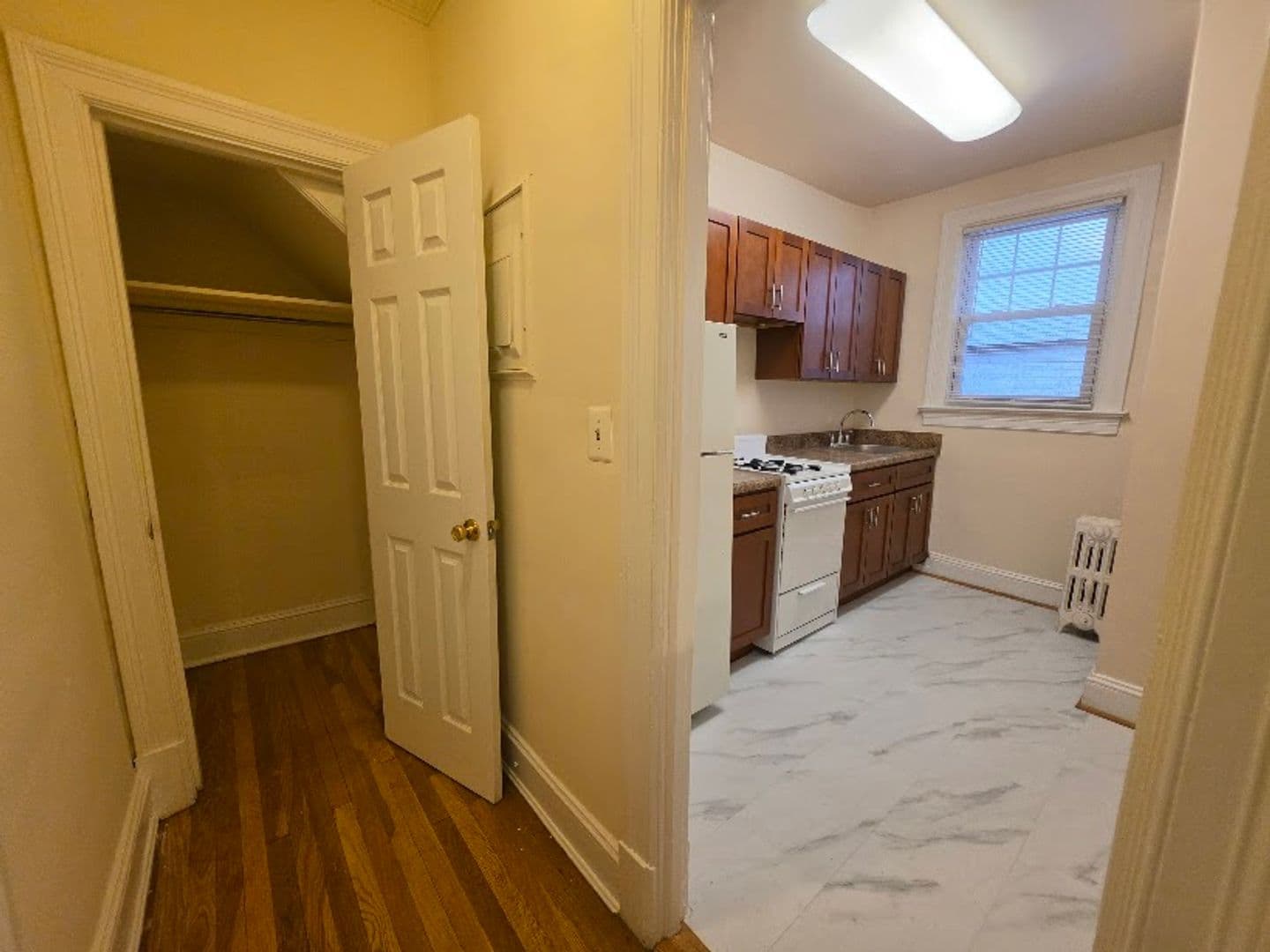 Washington Apartment: 3213 Wisconsin Ave., NW