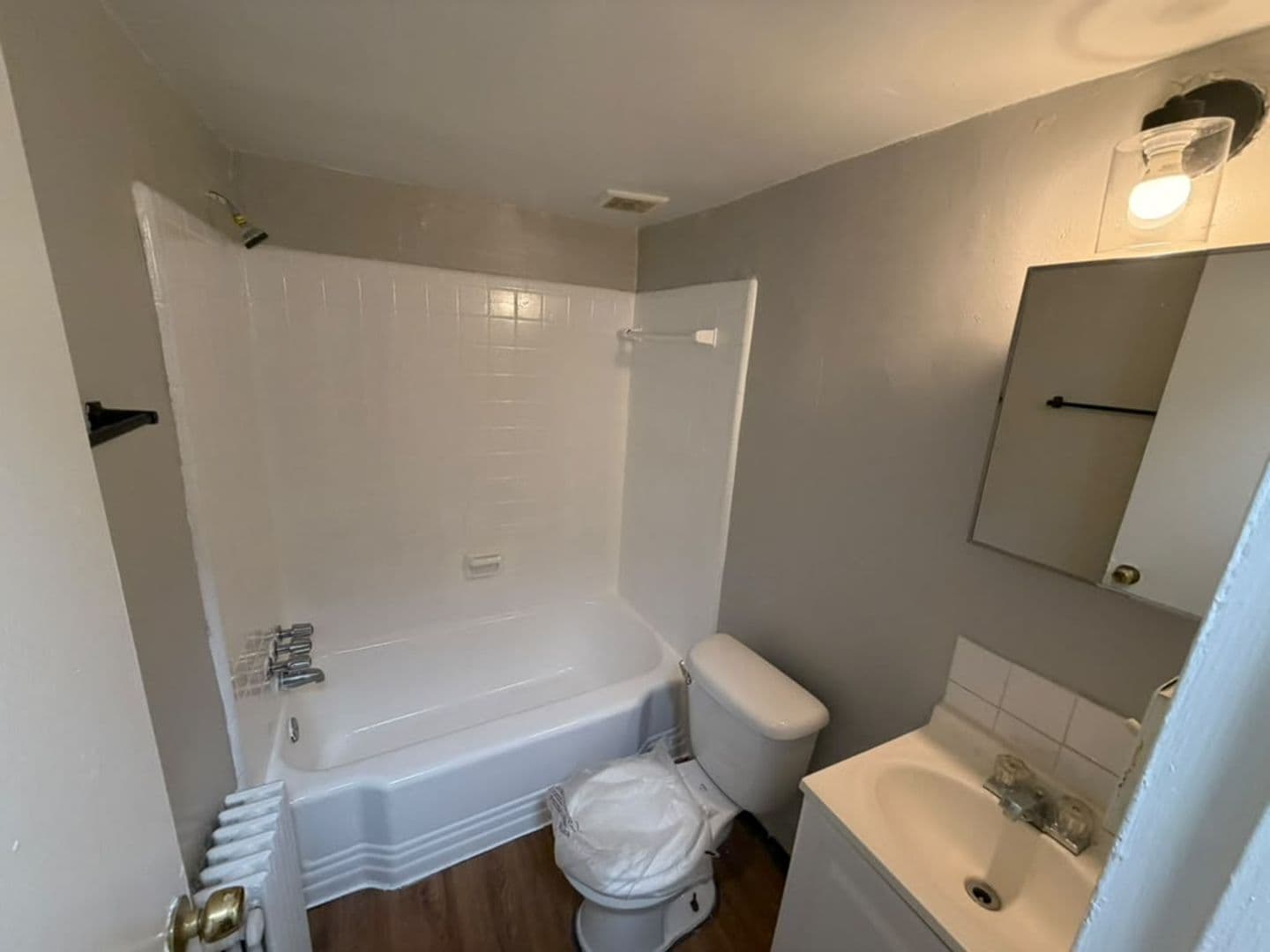 WASHINGTON Apartment: 1835 CENTRAL PL NE