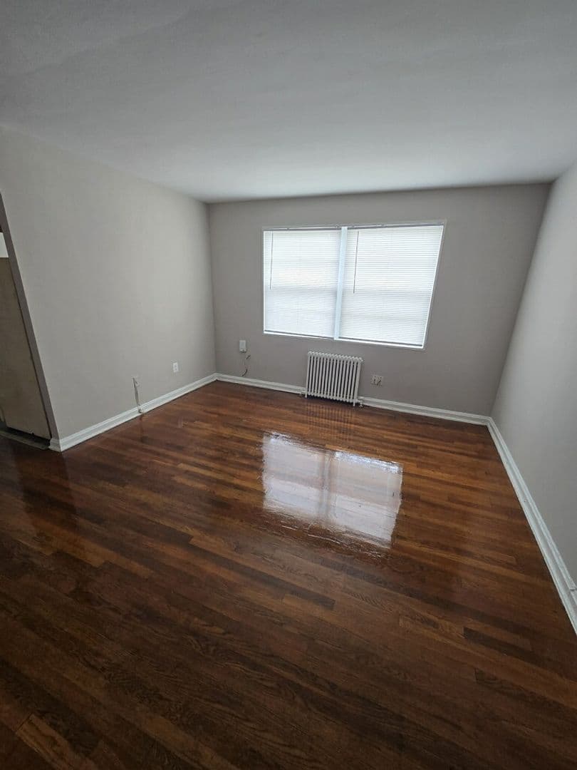 WASHINGTON Apartment: 214 KENILWORTH AVE NE