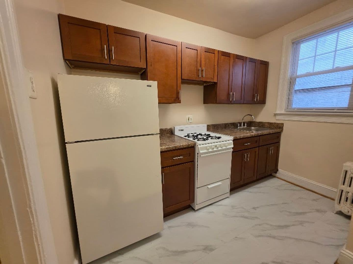 Washington Apartment: 3213 Wisconsin Ave., NW