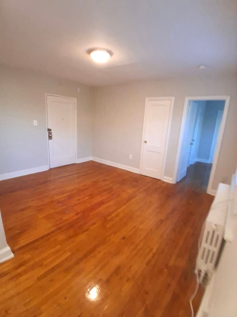 WASHINGTON Apartment: 1266 MORSE ST NE