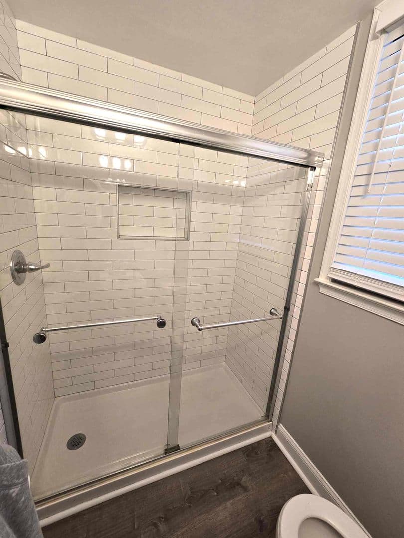 WASHINGTON Apartment: 435 16TH ST SE