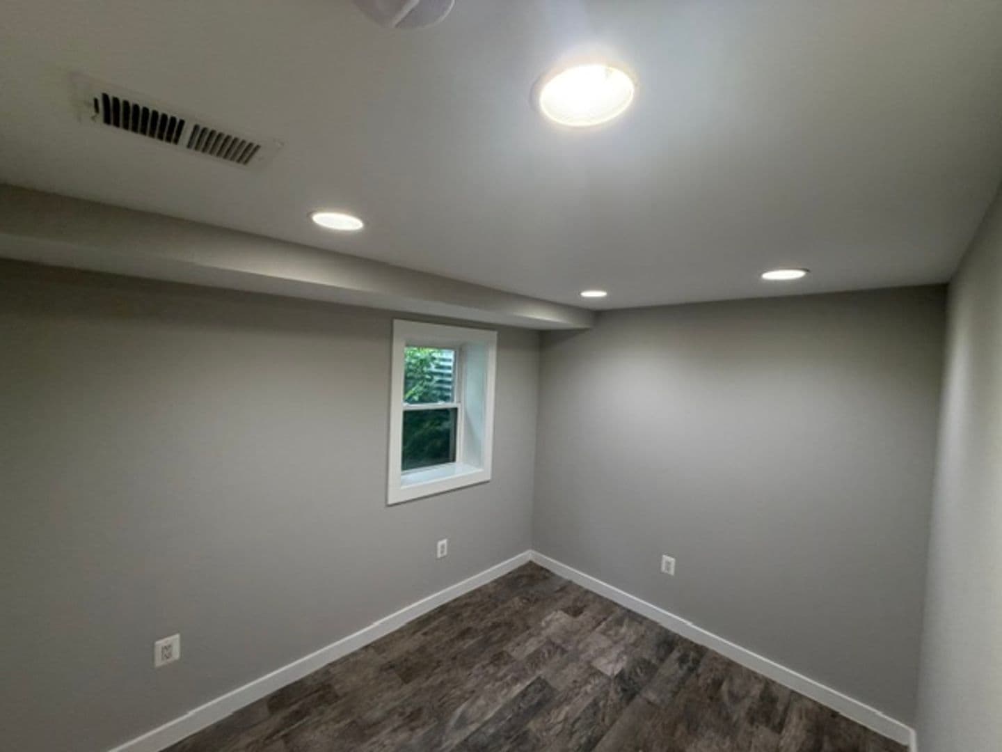 WASHINGTON Apartment: 74 WEBSTER ST NE